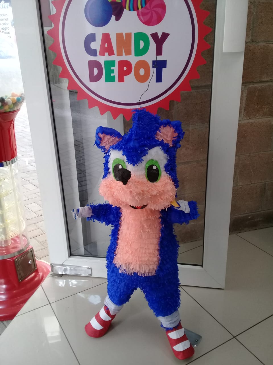 Piñata Sonic 1 Pequeña - CANDY DEPOT